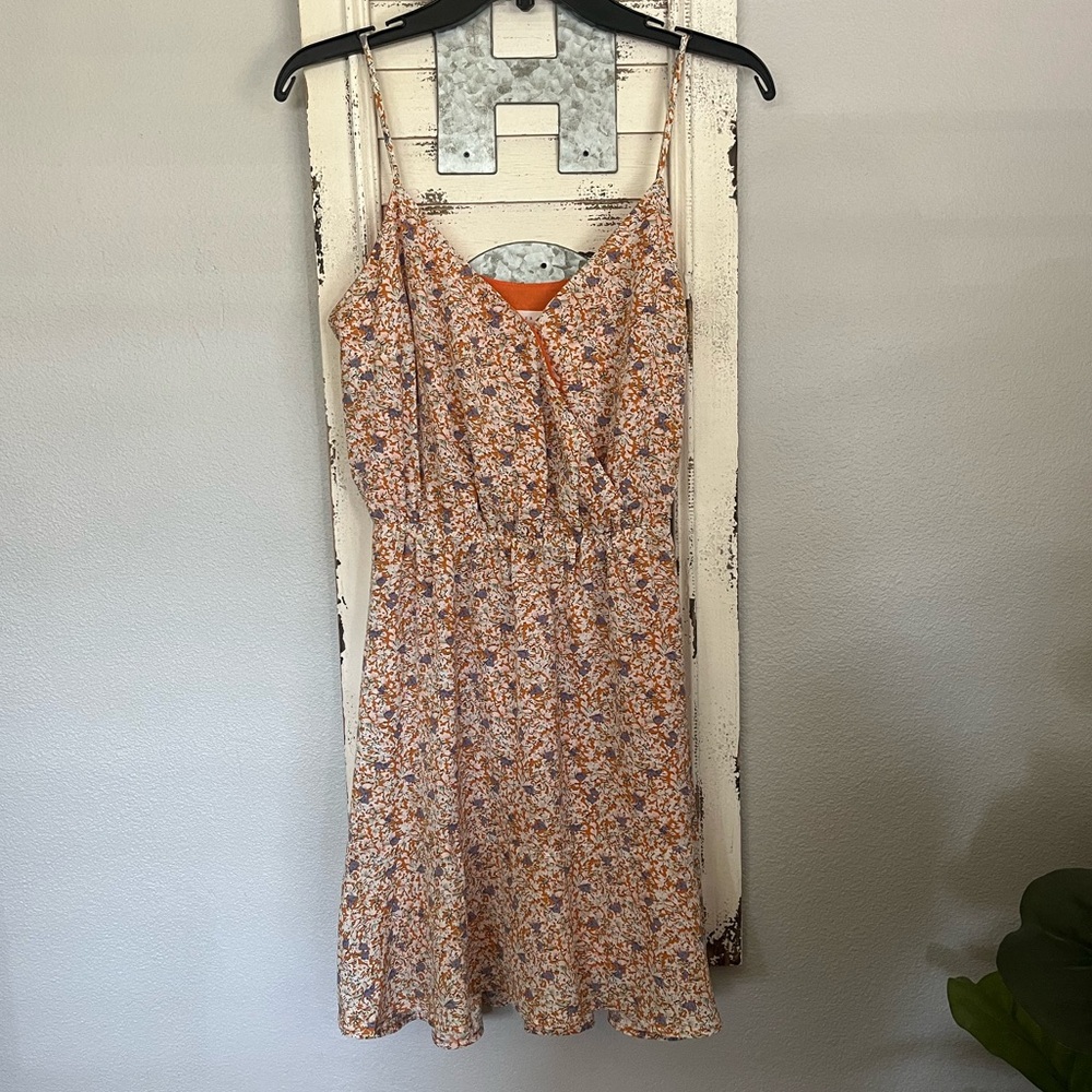 LUSH Sleeveless Floral dress size Small